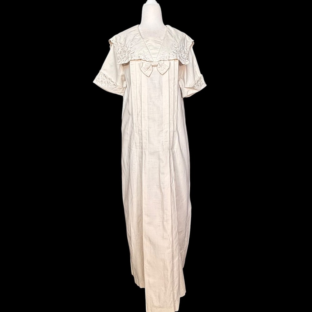 Laura Ashley Vintage Linen Cotton Maxi Dress Cream Embroidered Statement Collar